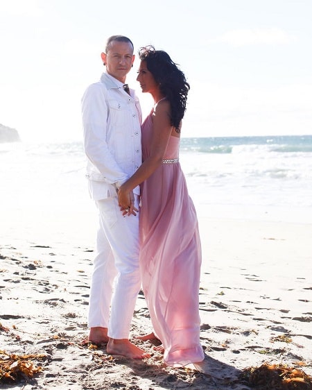 A picture of Lila's parents Chester Bennington and Talinda Bennington.